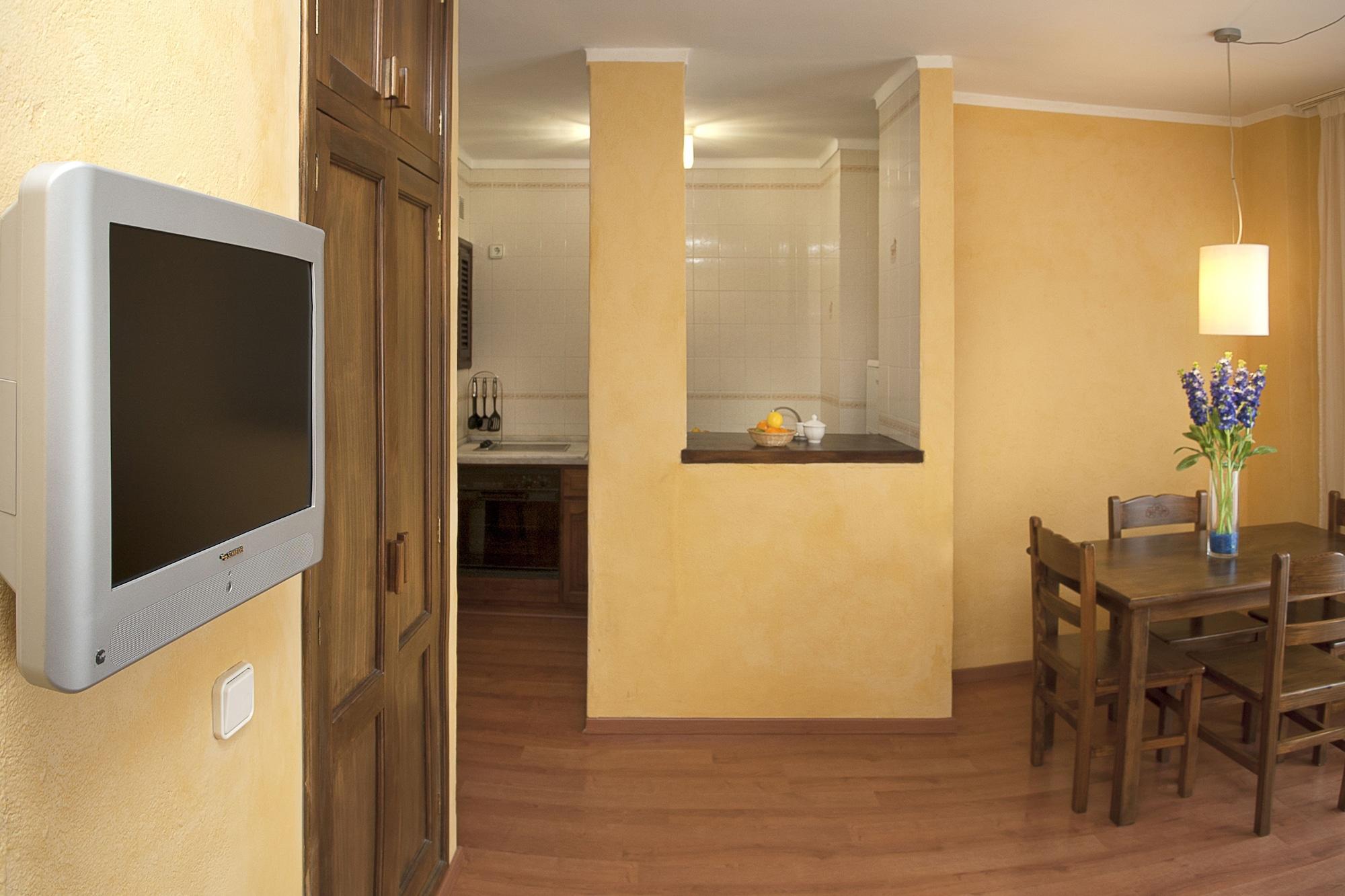 Apartamentos Parot Quality Santa Eulária des Riu Exterior foto